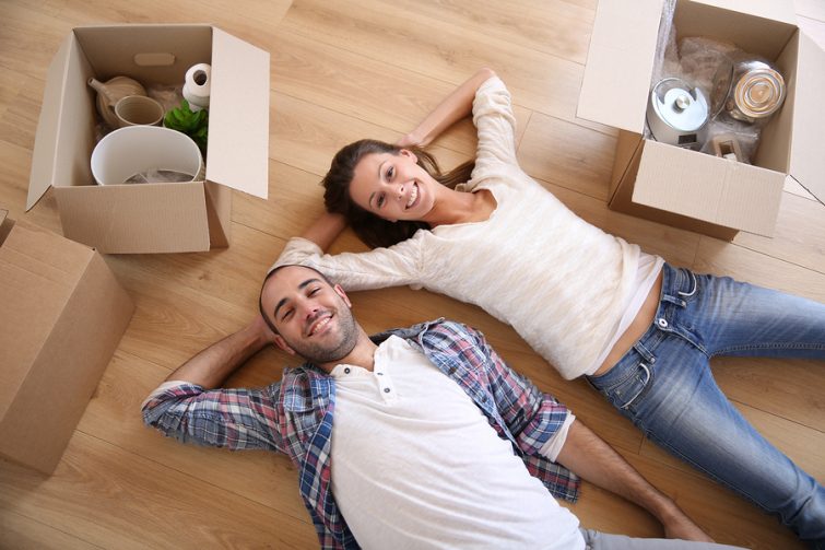 zusammenziehen in erste gemeinsame Wohnung